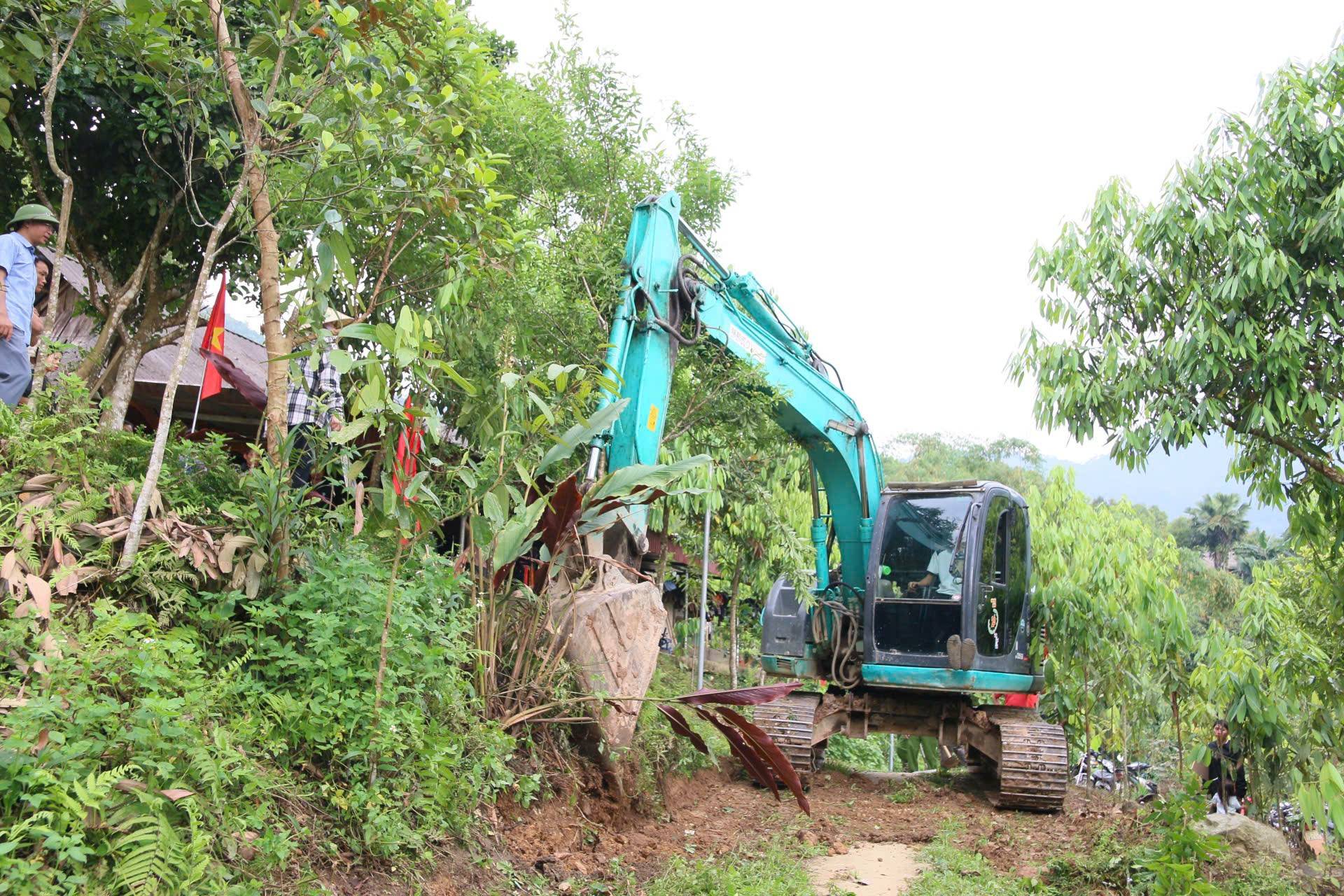 Lào Cai: Chung sức mở đường, tạo động lực phát triển vùng cao Phong Dụ Thượng