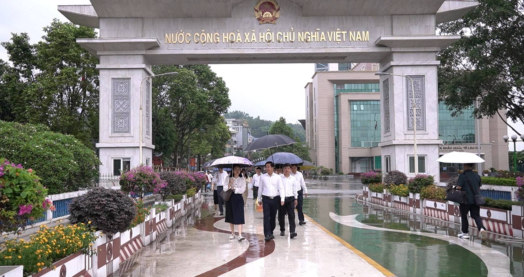 Lào Cai tăng cường hợp tác quốc tế về bảo tồn đa dạng sinh học xuyên biên giới