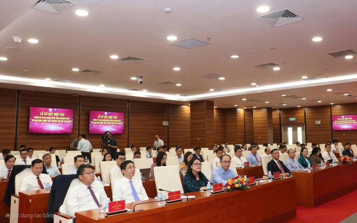 Khánh Hòa ký kết hợp tác Đại học Quốc gia TP.HCM thúc đẩy đổi mới sáng tạo và kinh tế biển