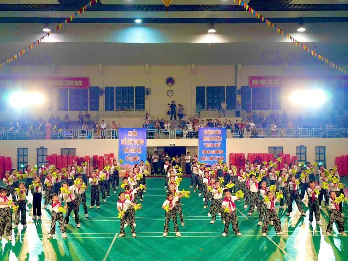 Một trong những tiết mucj biểu diễn tại Lễ khai mạc