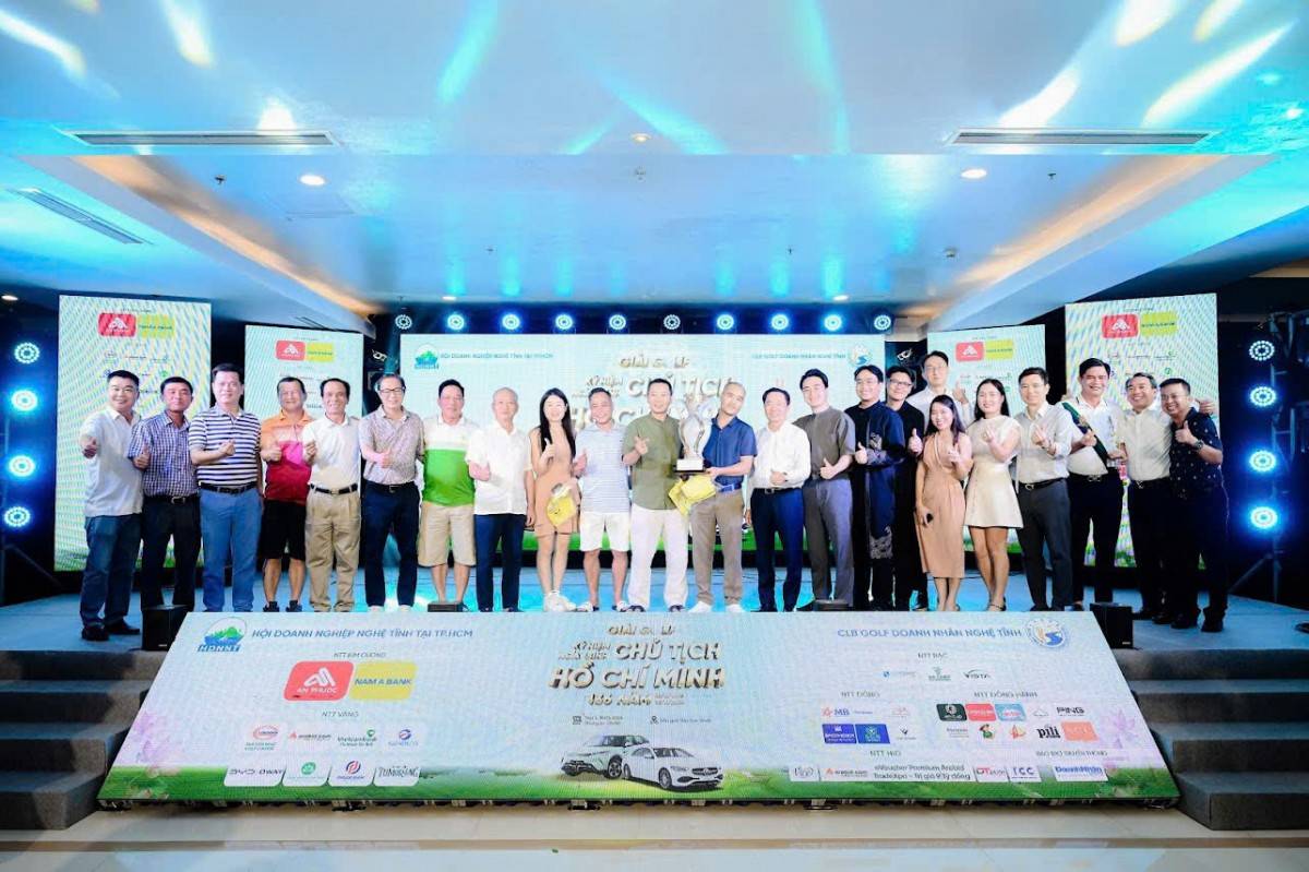 Hơn 240 doanh nhân hội tụ tại Giải Golf kỷ niệm 136 năm Ngày sinh Chủ tịch Hồ Chí Minh