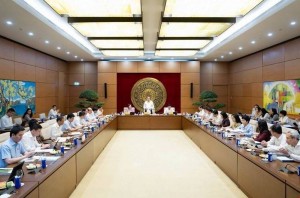 Chủ tịch Quốc hội yêu cầu tháo gỡ điểm nghẽn huy động nguồn lực tài chính đất đai