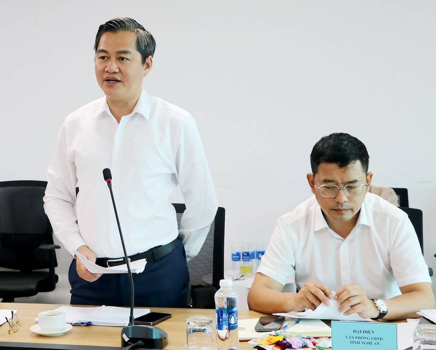 Tại buổi làm việc, ông Nguyễn Hữu An - Bí thư Đảng ủy phường Hoàng Mai cam kết hoàn thành bàn giao mặt bằng dự án trước ngày 30/9/2026