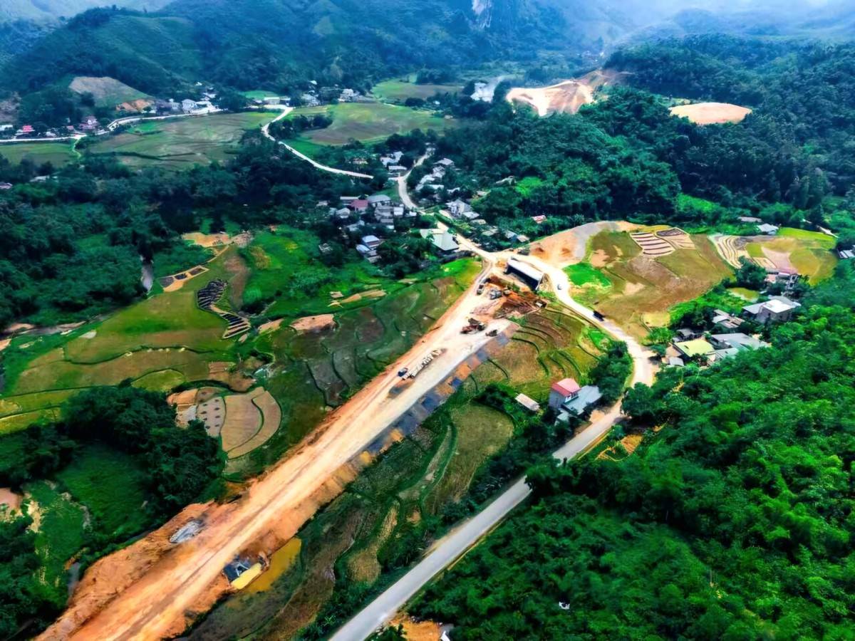 Phú Thọ tăng tốc giải ngân vốn đầu tư công khu vực Hòa Bình