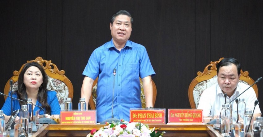 Phó Chủ tịch UBND thành phố Phan Thái Bình