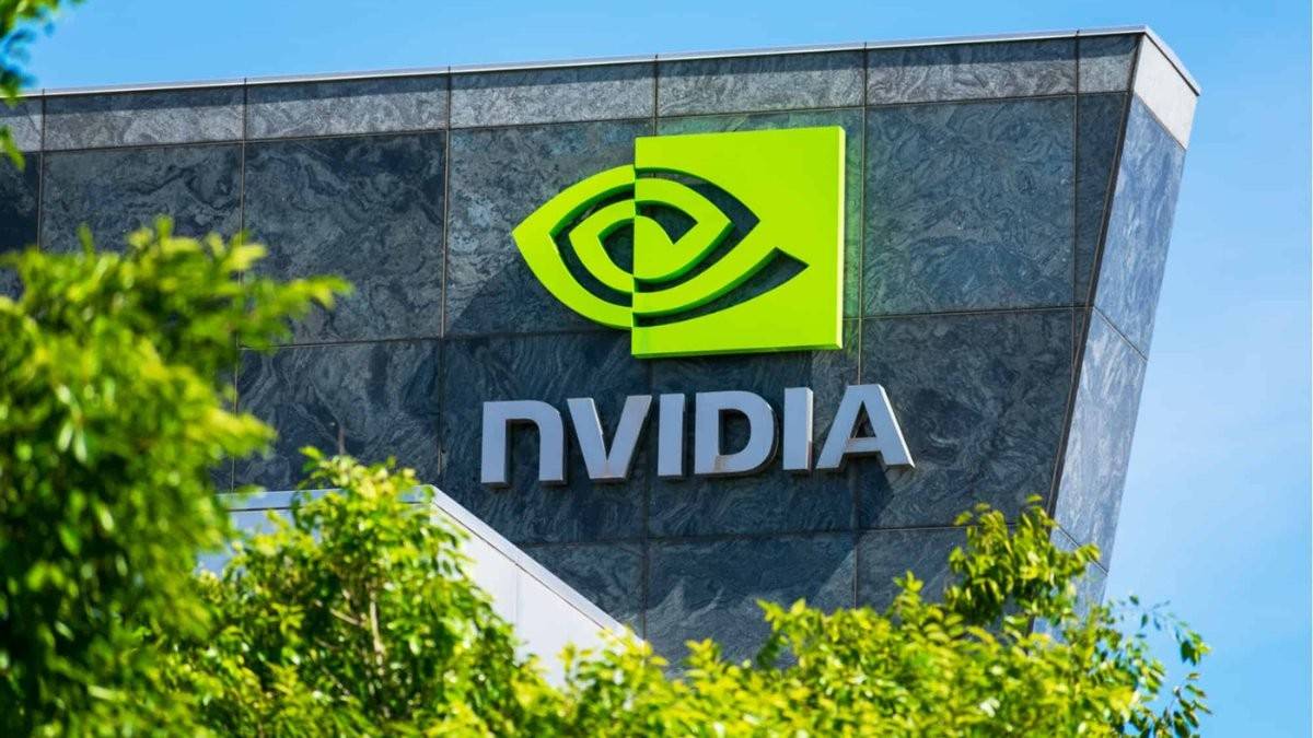 Nvidia lập đỉnh doanh thu nhờ làn sóng AI agent