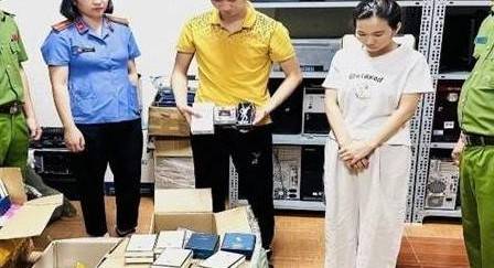 Thanh Hóa: triệt xóa đường dây buôn nước hoa giả quy mô lớn