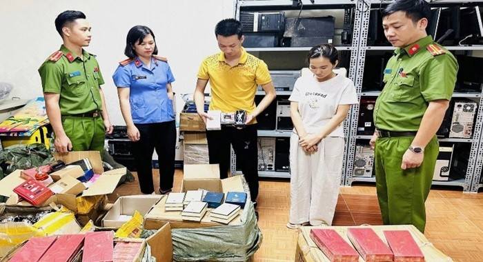 Thanh Hóa: triệt xóa đường dây buôn nước hoa giả quy mô lớn