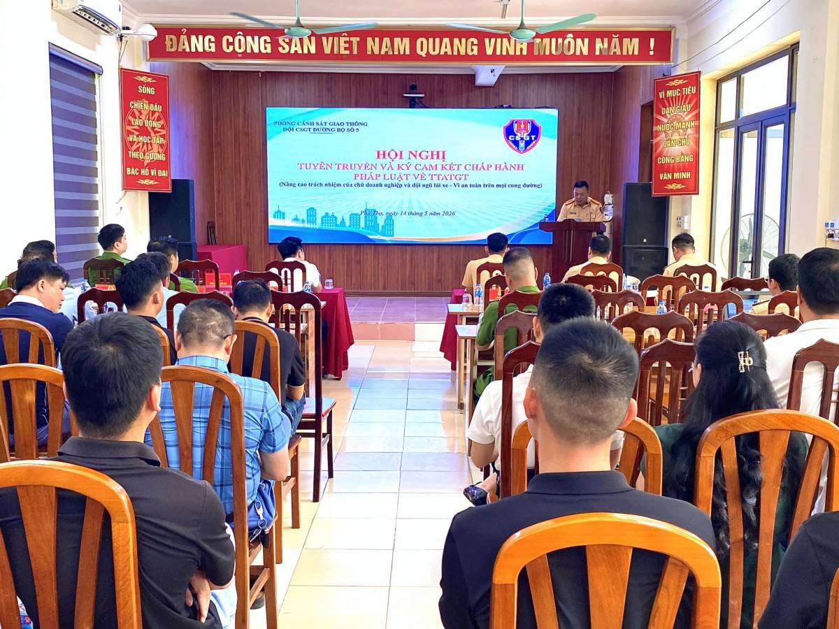 Phú Thọ: Hơn 170 doanh nghiệp, chủ mỏ, bến bãi ký cam kết bảo đảm ATGT