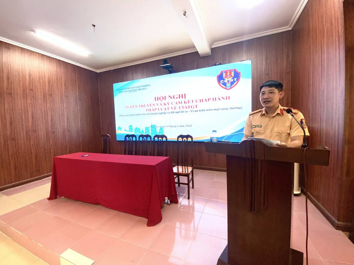 Phú Thọ: Hơn 170 doanh nghiệp, chủ mỏ, bến bãi ký cam kết bảo đảm ATGT