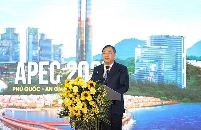 Uy vien Bo chinh tri, Pho thu tuong thuong truc Pham Gia Tuc