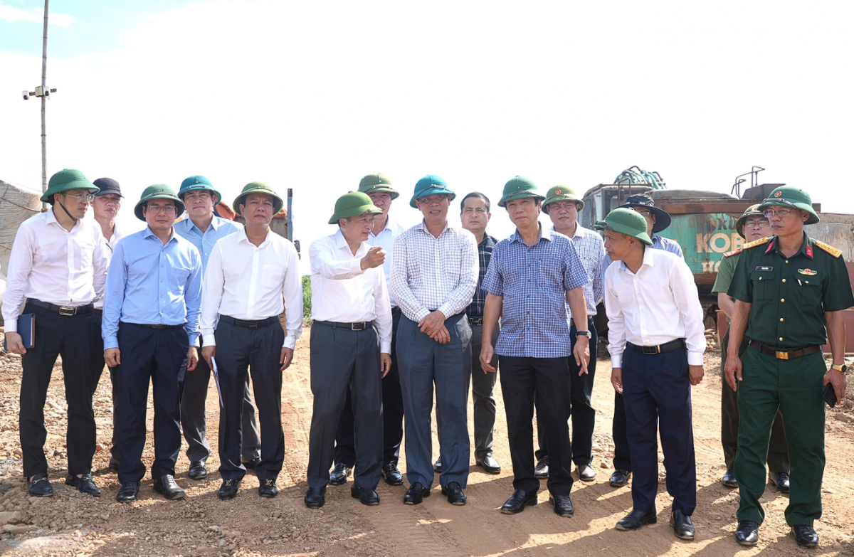 Quảng Trị xây dựng đặc khu Cồn Cỏ mạnh về kinh tế, vững về quốc phòng - an ninh