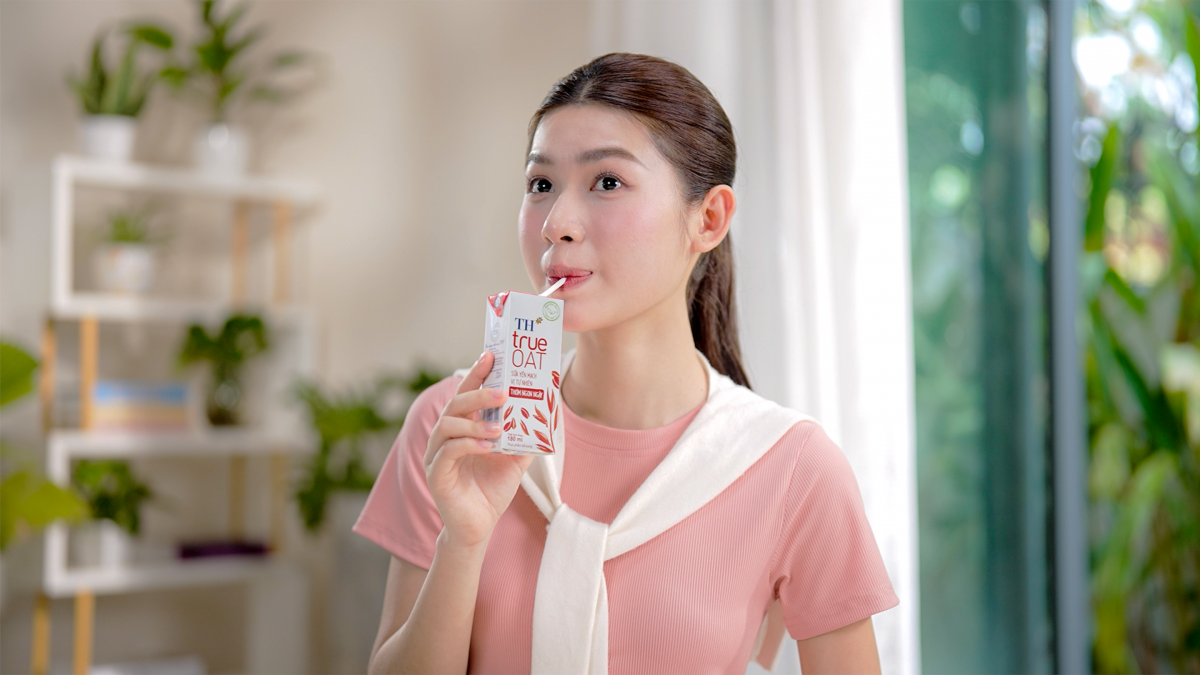 TH ra mắt sữa yến mạch vị tự nhiên TH true OAT Creamy thơm ngon ngậy