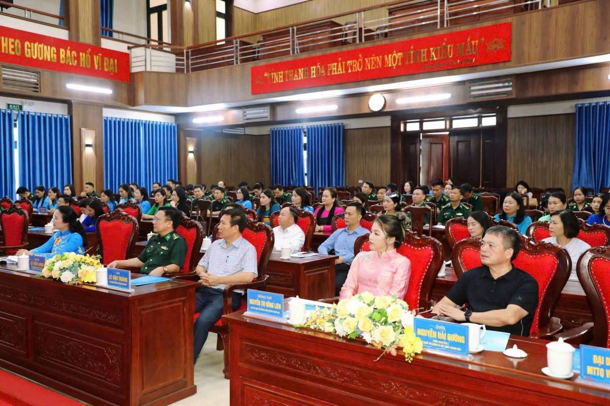 Toàn cảnh hội nghị