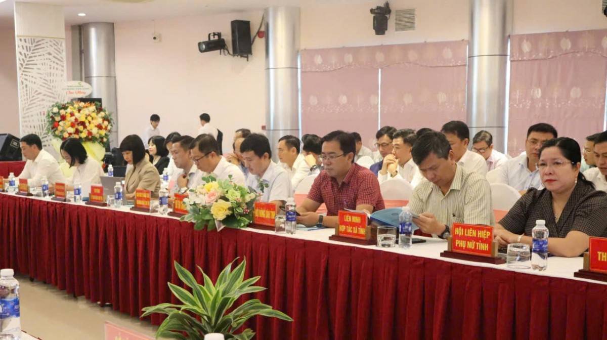 An Giang :Ngành ngân hàng  cam kết đồng hành doanh nghiệp, thúc đẩy tăng trưởng bền vững