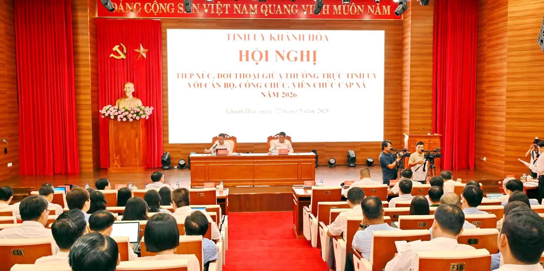 Khánh Hòa đối thoại cán bộ cơ sở, tháo gỡ vướng mắc mô hình chính quyền 2 cấp