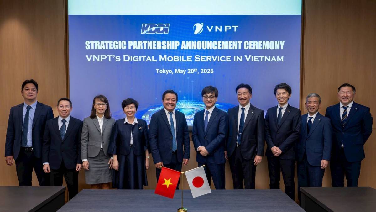 ng Huỳnh Quang Liêm – Thành viên Hội đồng Thành viên, Tổng Giám đốc VNPT – đánh giá cao quá trình hợp tác giữa hai bên thời gian qua, đồng thời cho rằng đây sẽ là nền tảng để VNPT và KDDI tiếp tục mở rộng các mô hình hợp tác chiến lược trong tương lai.