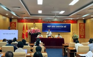 Siết nợ thuế qua hoãn xuất cảnh: Bộ Tài chính đề xuất "ngưỡng sàn" 1 triệu đồng