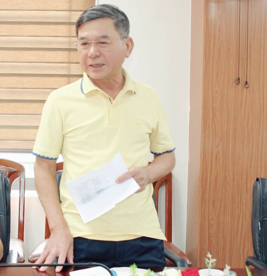 đại diện nhà đầu tư (Công ty Cổ phần Đầu tư Hưng Long Việt Nam) 