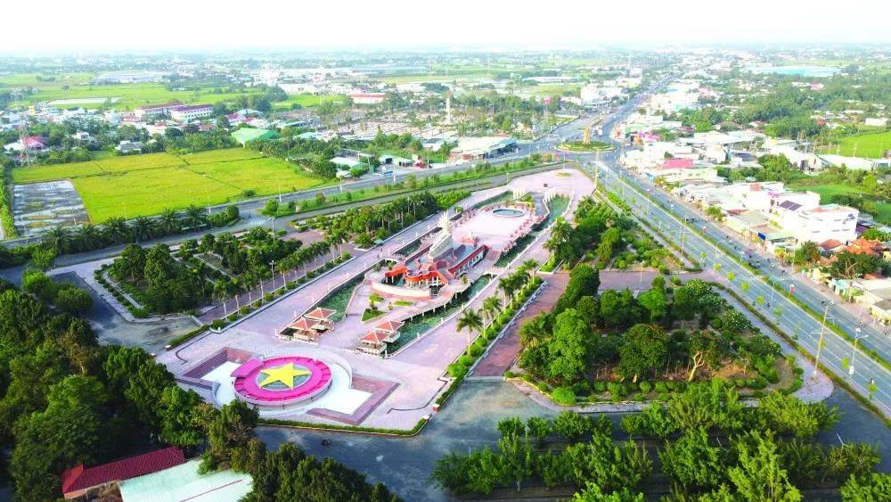 mục tiêu xây dựng phường Long An đạt chuẩn phường tiêu biểu theo hướng đô thị xanh, đô thị thông minh. 