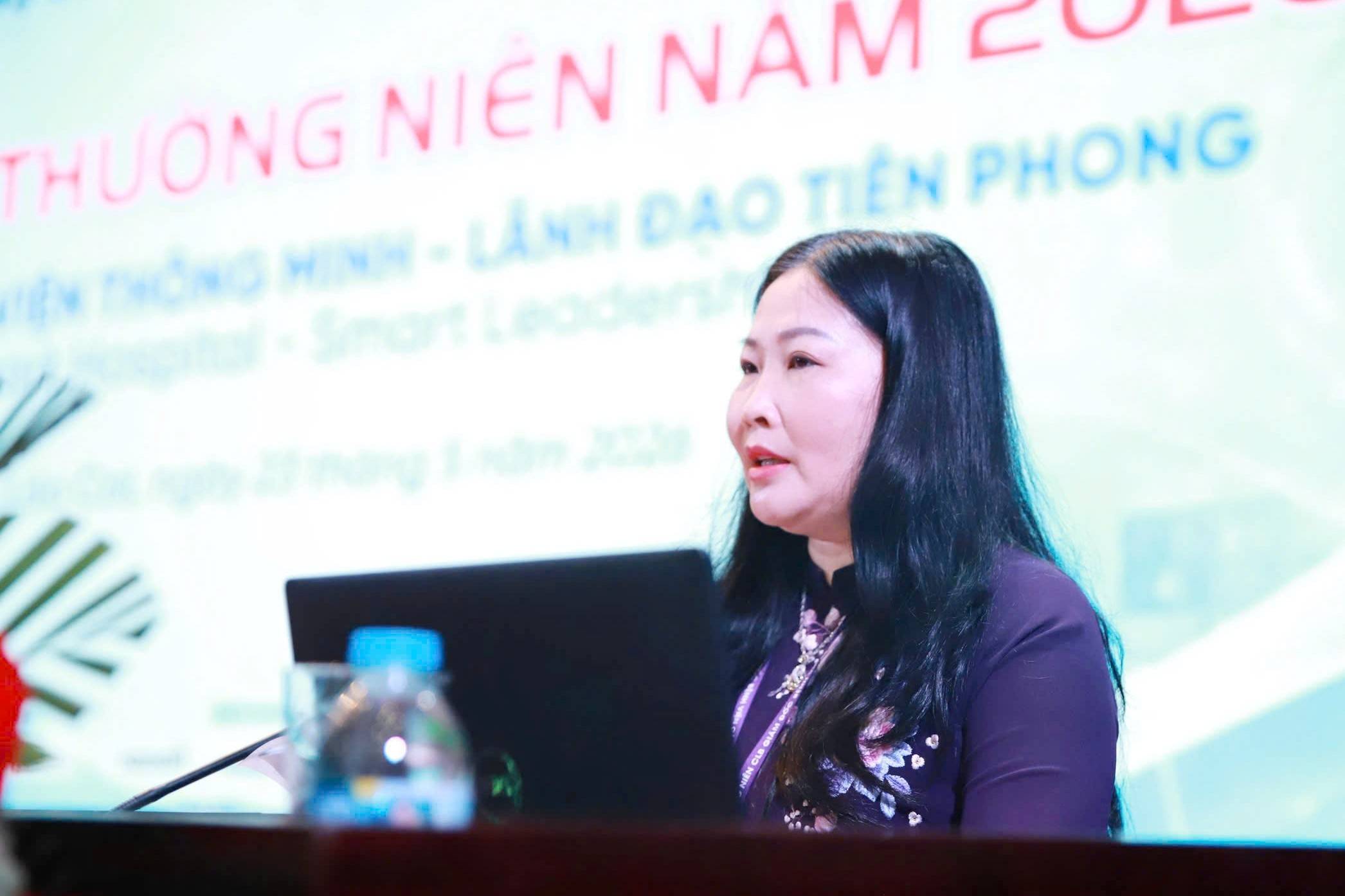 Phát biểu tại hội nghị, Phó Chủ tịch UBND tỉnh Lào Cai Vũ Thị Hiền Hạnh 