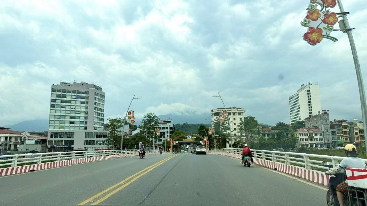 Giải đua xe đạp địa hình Bản Lầu lan tỏa sức sống vùng biên nơi cực Bắc Lào Cai