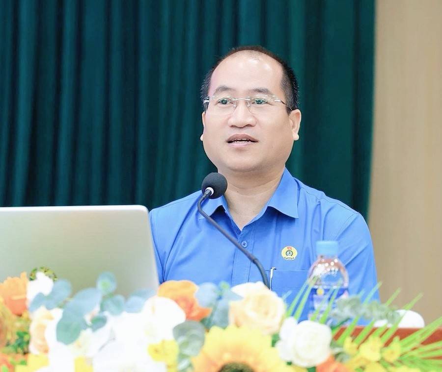 ông Nguyễn Thế Hoàn - Phó Chủ tịch UBMTTQ tỉnh, Chủ tịch Liên đoàn Lao động tỉnh 