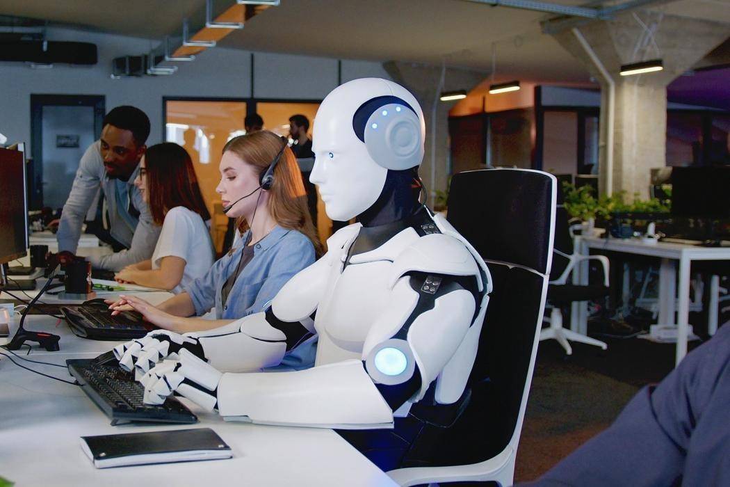 AI tái định hình nghề tư vấn thuế, nhân sự trẻ chịu áp lực kép