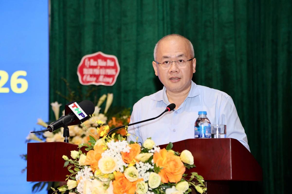 Chủ tịch UBND thành phố Đỗ Thành Trung phát biểu
