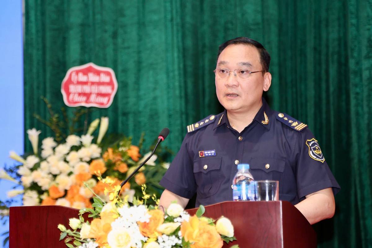 Chi cục trưởng Chi cục Hải quan khu vực III Trần Mạnh Cường phát biểu tại Hội nghị.
