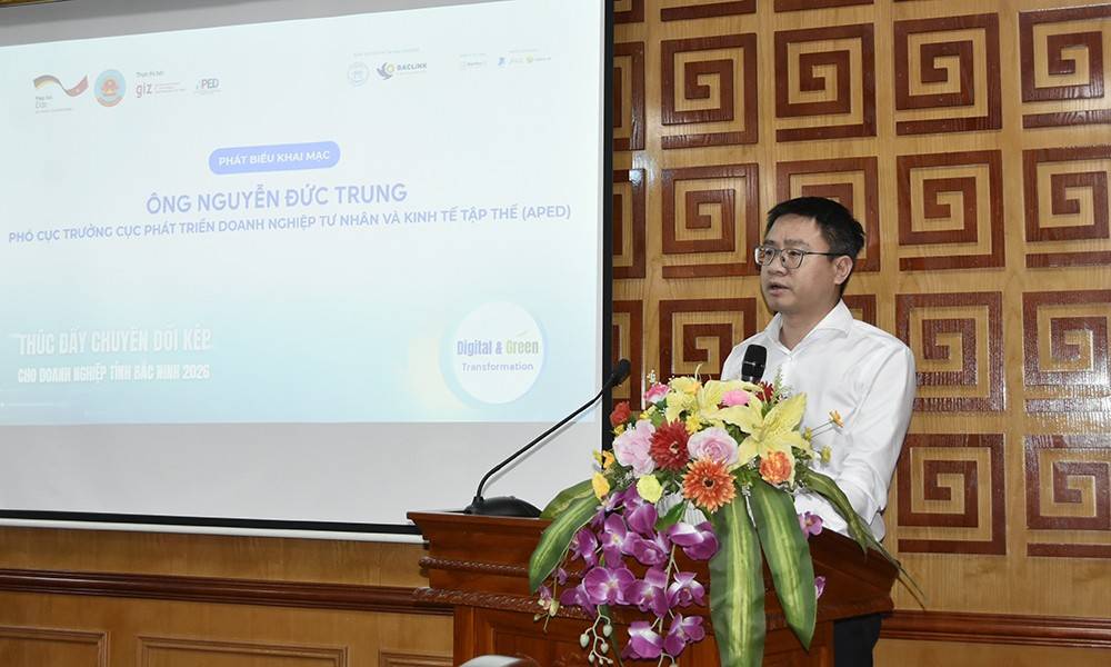 Phó Cục trưởng Cục Phát triển doanh nghiệp tư nhân và kinh tế tập thể - ông Nguyễn Đức Trung phát biểu khai mạc hội thảo.
