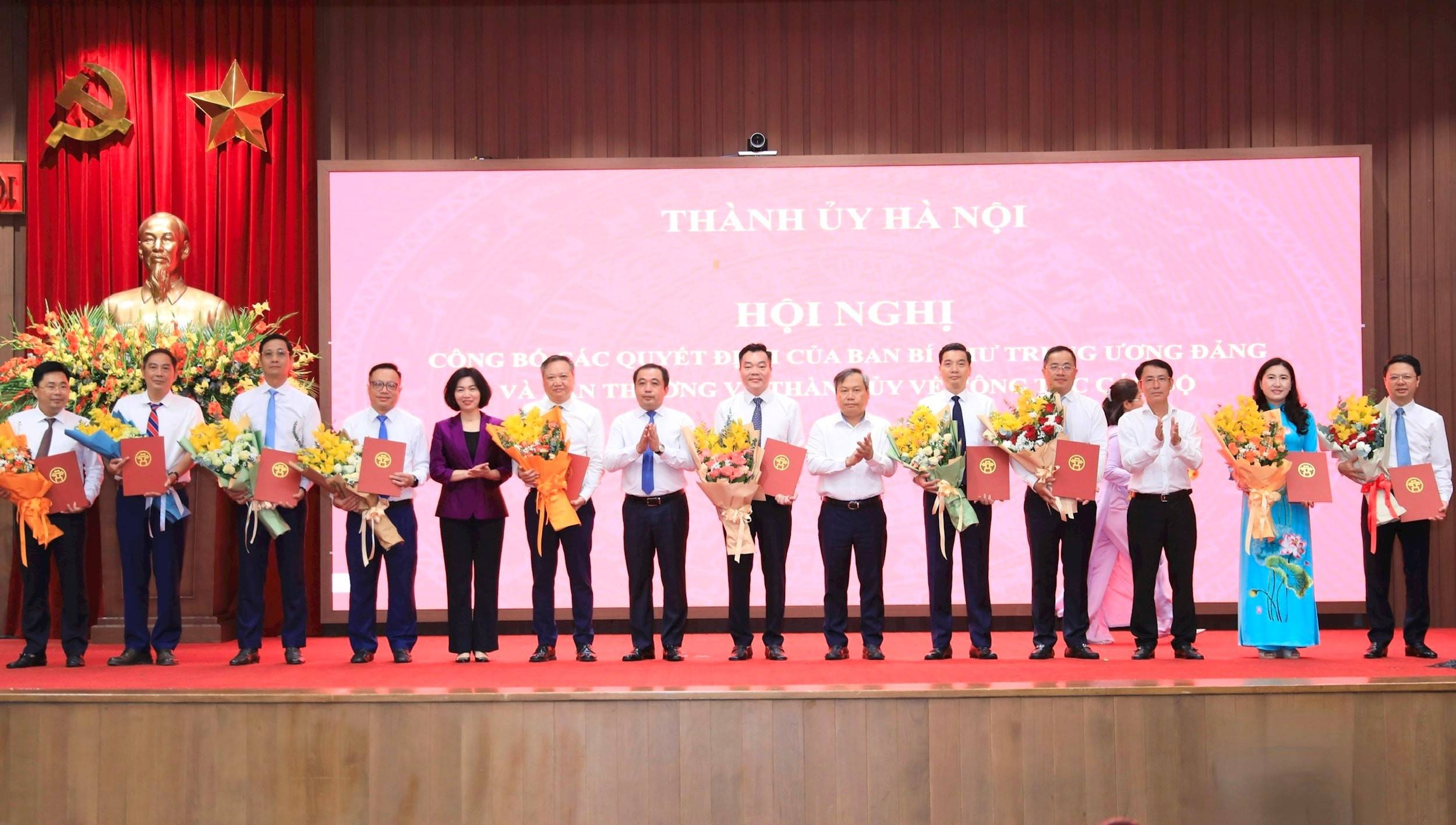 Hà Nội kiện toàn nhiều vị trí lãnh đạo chủ chốt, bổ sung nhân sự Ban Thường vụ Thành ủy