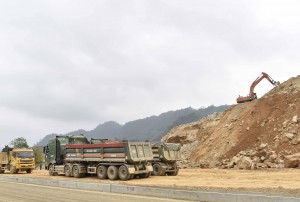 Tuyên Quang đẩy nhanh tiến độ xây dựng khu tái định cư đồng bộ, tạo mặt bằng sạch cho dự án