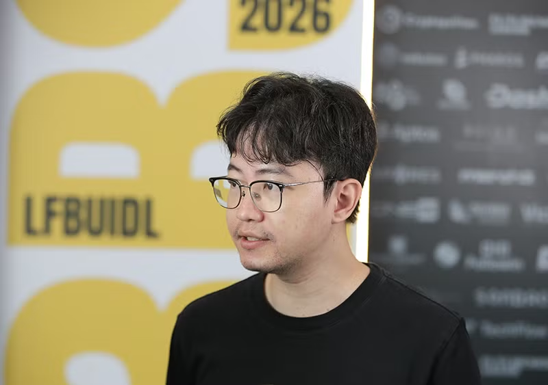 Ông Phúc Thái, Giám đốc Phát triển của Sky Mavis cho biết Web3 kết hợp với AI cho phép các doanh nghiệp Startup có thể nhanh chóng tiếp cận khách hàng, tạo ra những sản phẩm phù hợp, nhanh hơn và tiết kiệm chi phí hơn.