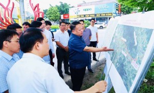 Bộ Xây dựng tháo gỡ “điểm nghẽn” quy hoạch, giảm thủ tục cho doanh nghiệp Tuyên Quang