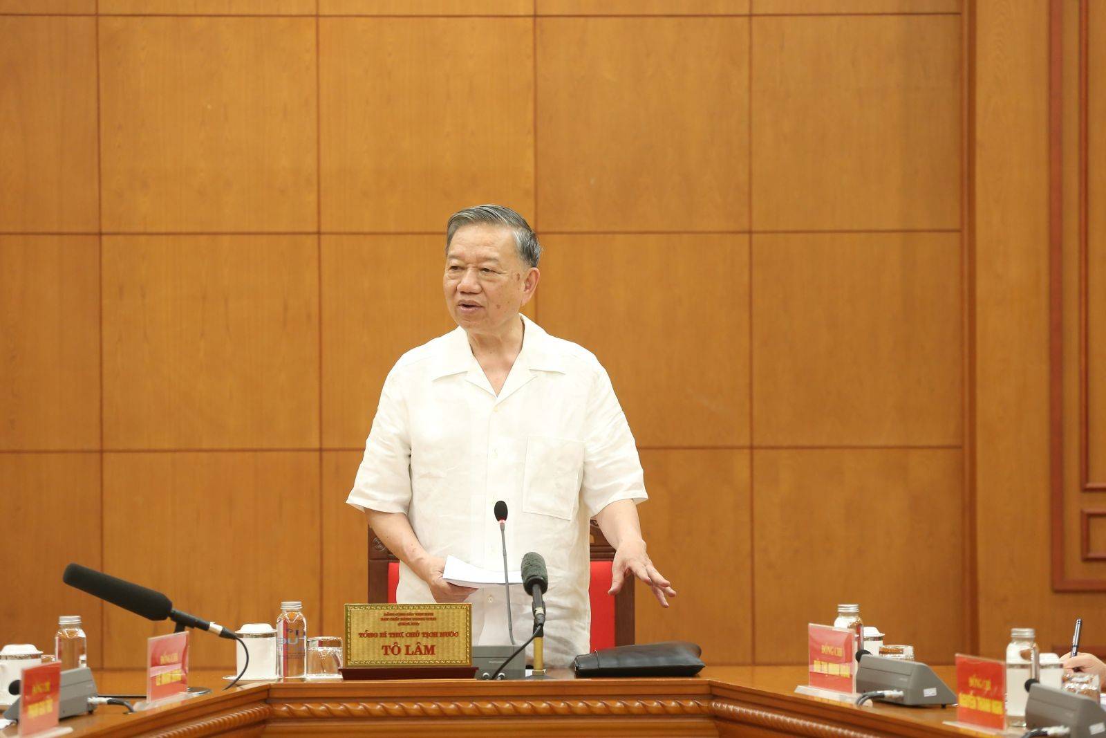 Tổng Bí thư, Chủ tịch nước Tô Lâm: Đổi mới tư duy nghiên cứu khoa học cơ bản để tạo nền tảng phát triển quốc gia