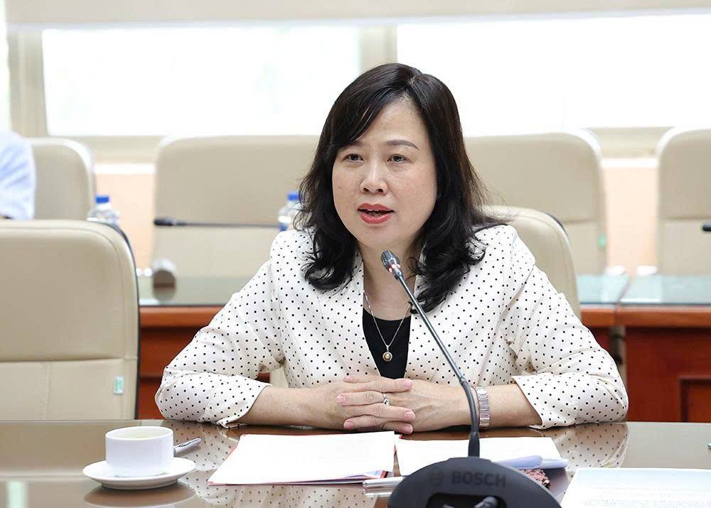 Bộ trưởng Bộ Y tế Đào Hồng Lan: Khẩn trương triển khai khám sức khỏe định kỳ toàn dân