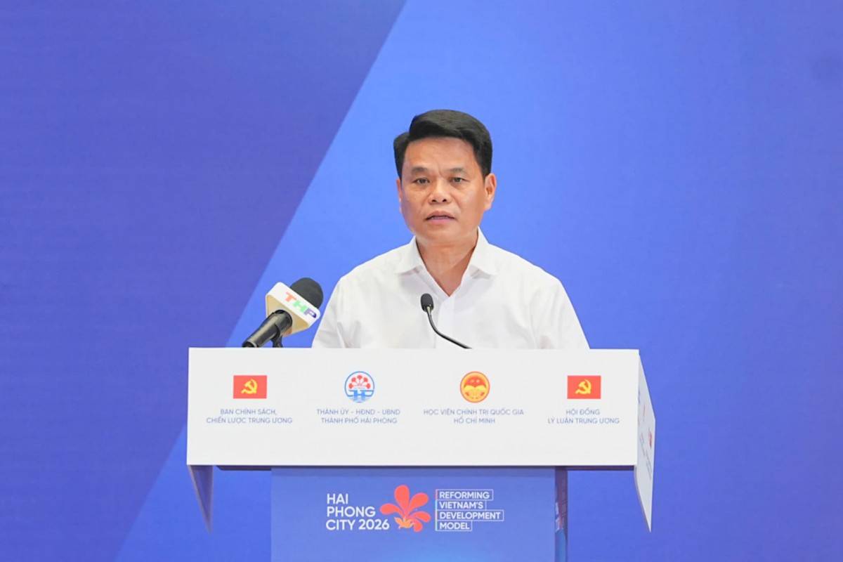 Ông Lê Ngọc Châu, Bí thư Thành ủy Hải Phòng phát biểu chào mừng Hội thảo.