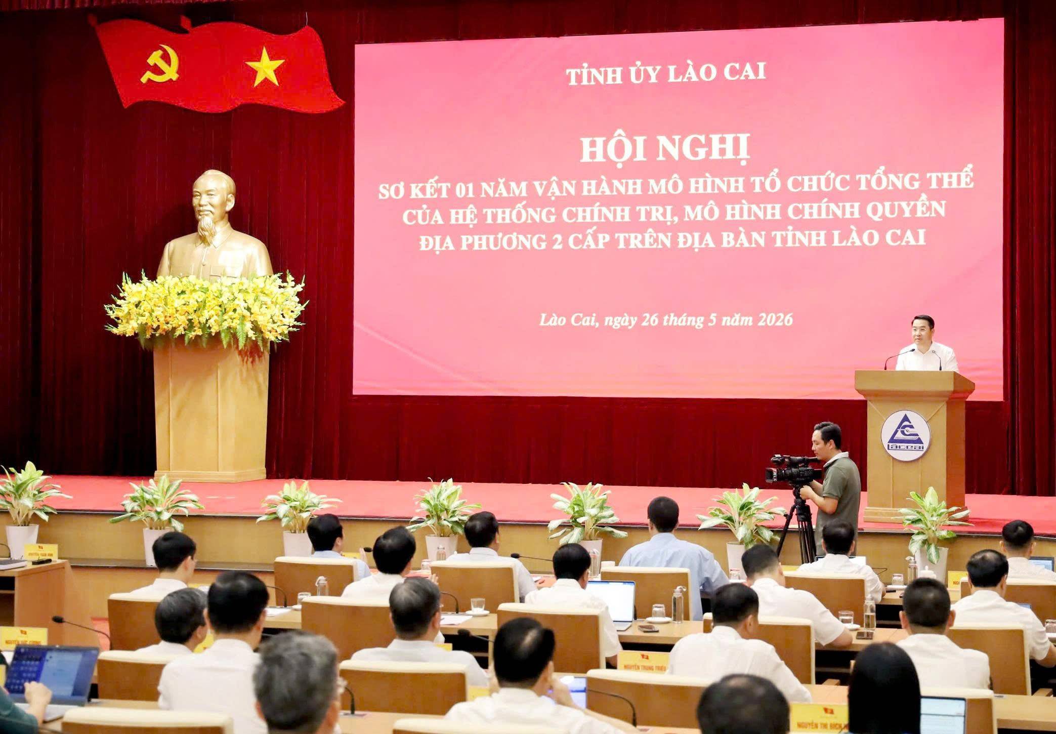 Lào Cai: Chính quyền 2 cấp vận hành ổn định, thủ tục hành chính rút ngắn 30%