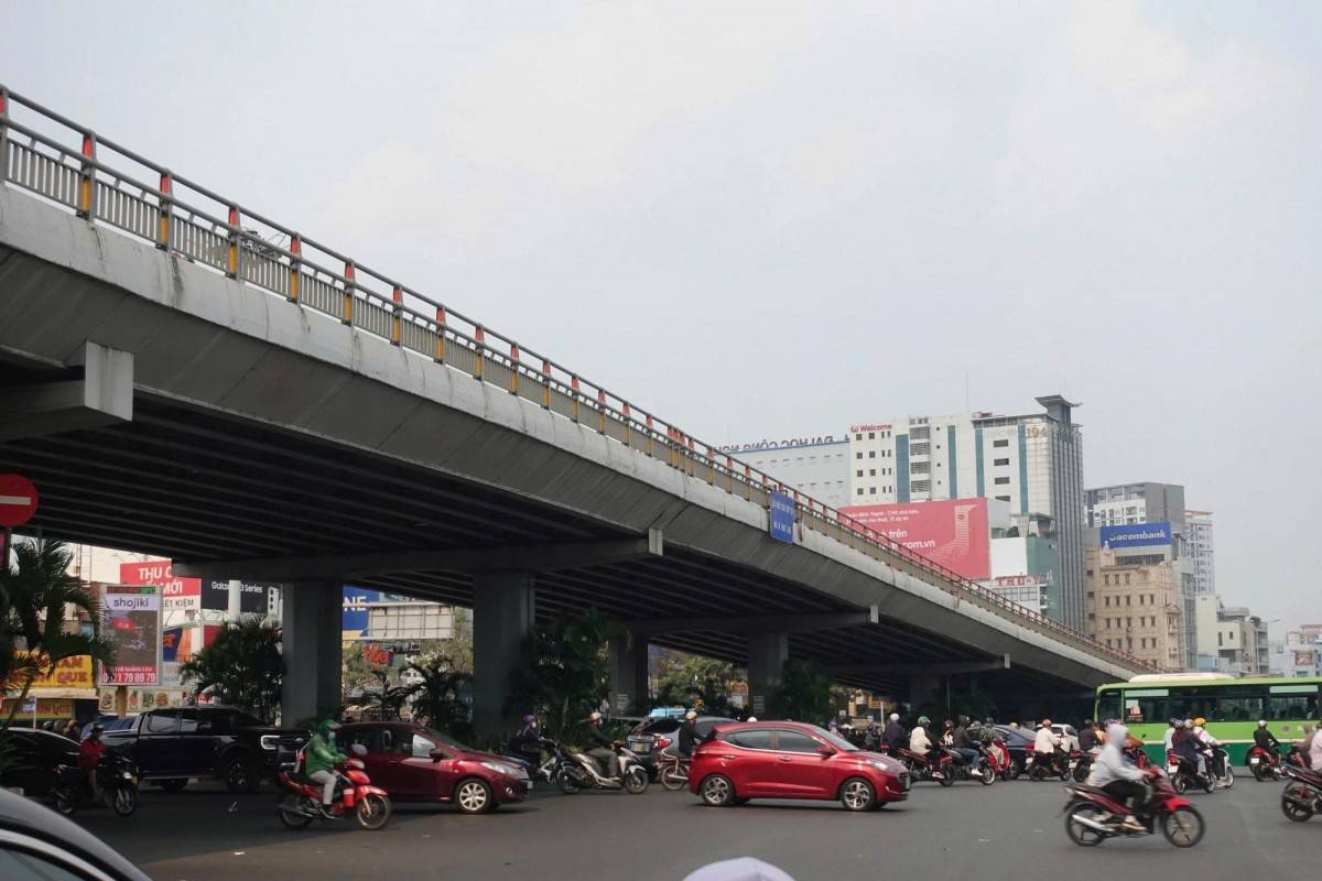 TP. Hồ Chí Minh - áp lực của một cuộc sống đô thị lớn (ảnh minh họa)