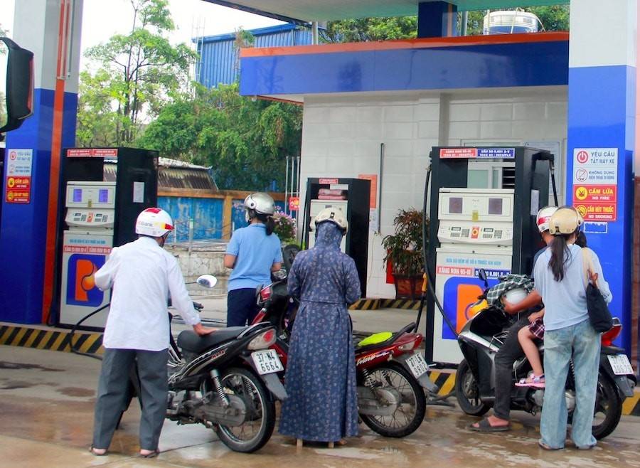 Người dân Nghệ An đã lựa chọn sử dụng xăng E10