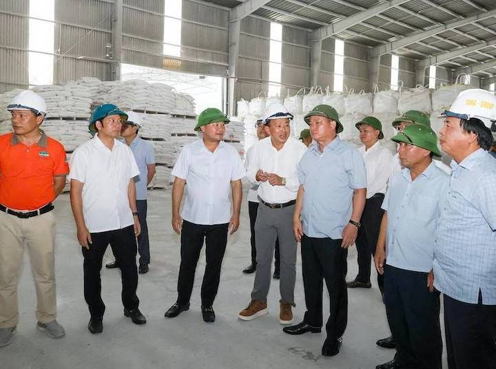 Nghệ An: Bí thư Tỉnh ủy thăm các mô hình kinh tế tiêu biểu của doanh nghiệp