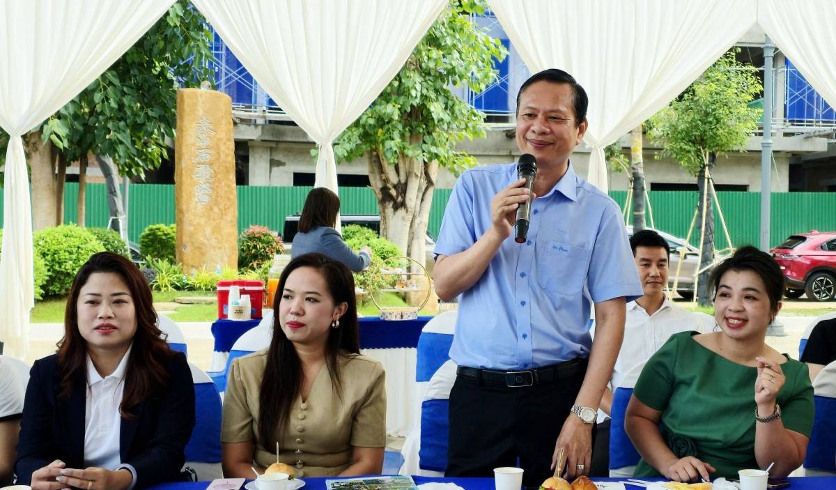 Ông Phạm Đông Thanh, Cố vấn Hội Doanh Nhân Trẻ tỉnh Đắk Lắk, Chủ tịch Hiệp hội Doanh nghiệp tỉnh Đắk Lắk phát biểu tại chương trình.