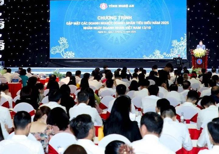 Nghệ An chỉ đạo kịp thời tháo gỡ khó khăn, vướng mắc cho doanh nghiệp