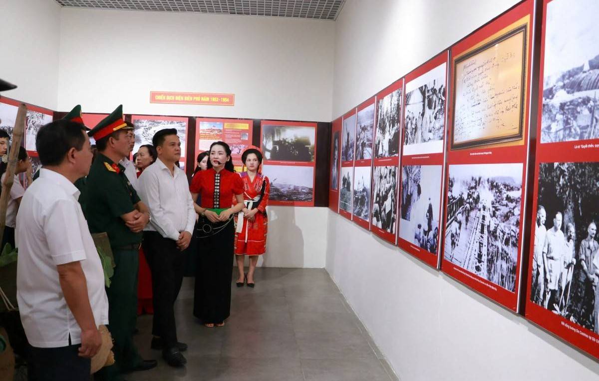 Triển lãm “Từ Việt Bắc đến Điện Biên Phủ” tái hiện dòng chảy lịch sử