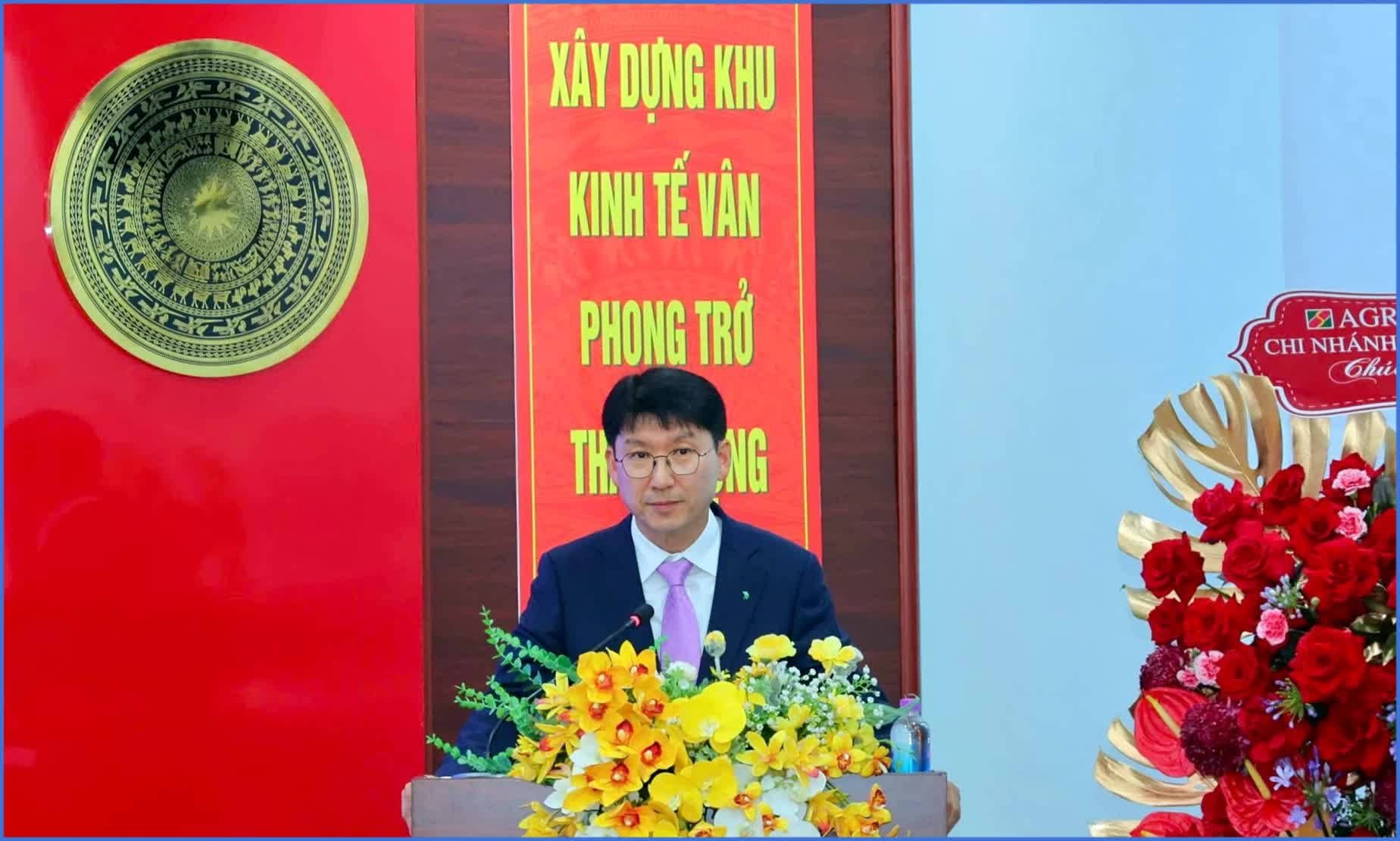 Khánh Hòa: Trao giấy chứng nhận đầu tư cho các dự án Khu Kinh tế Vân Phong và các khu công nghiệp tỉnh