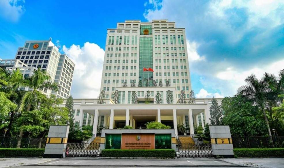rụ sở Bộ Nông nghiệp và Môi trường, số 10, Tôn Thất Thuyết (Hà Nội). 
