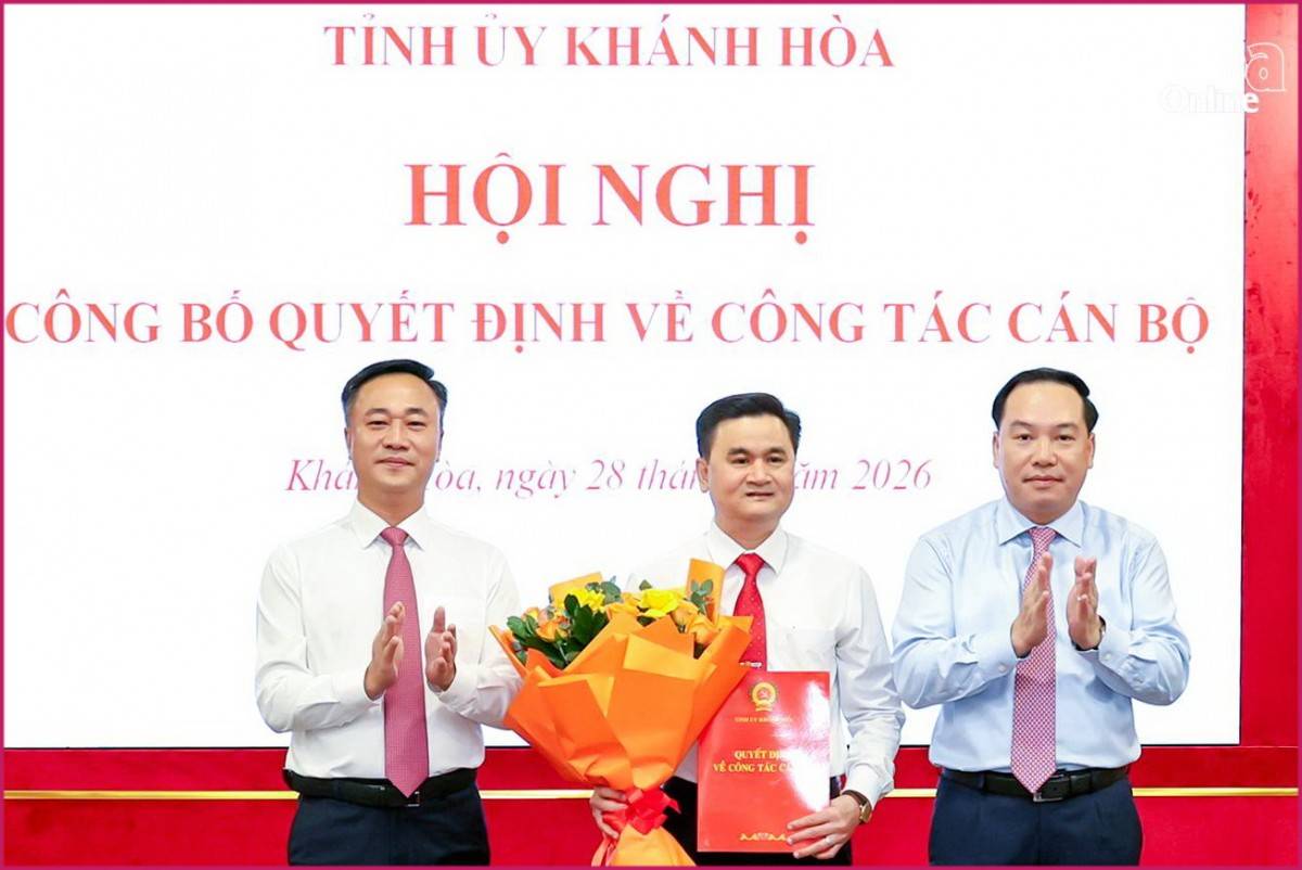 Khánh Hòa điều động, chỉ định, bổ nhiệm cán bộ lãnh đạo cấp sở, ngành, địa phương