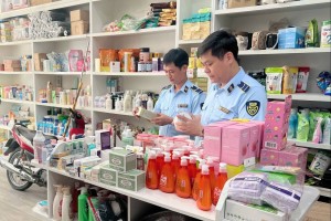 Bộ Y tế đề xuất siết quản lý mỹ phẩm, tăng hậu kiểm và chuẩn hóa điều kiện sản xuất