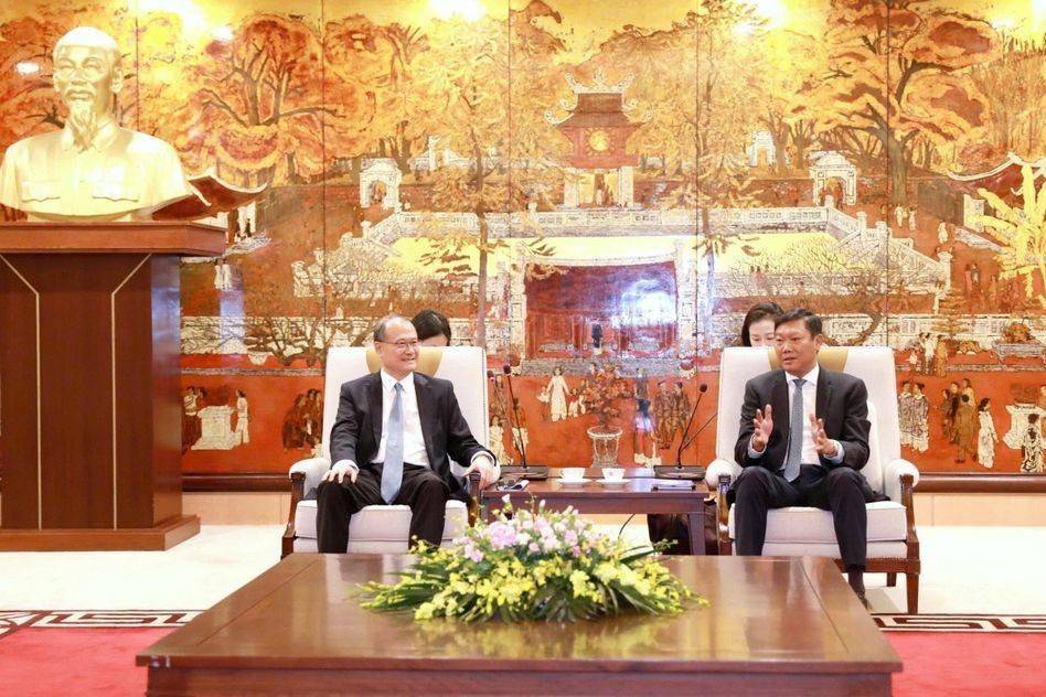 Hà Nội mở rộng hợp tác với Tập đoàn Sunwah trong lĩnh vực công nghệ và đô thị thông minh